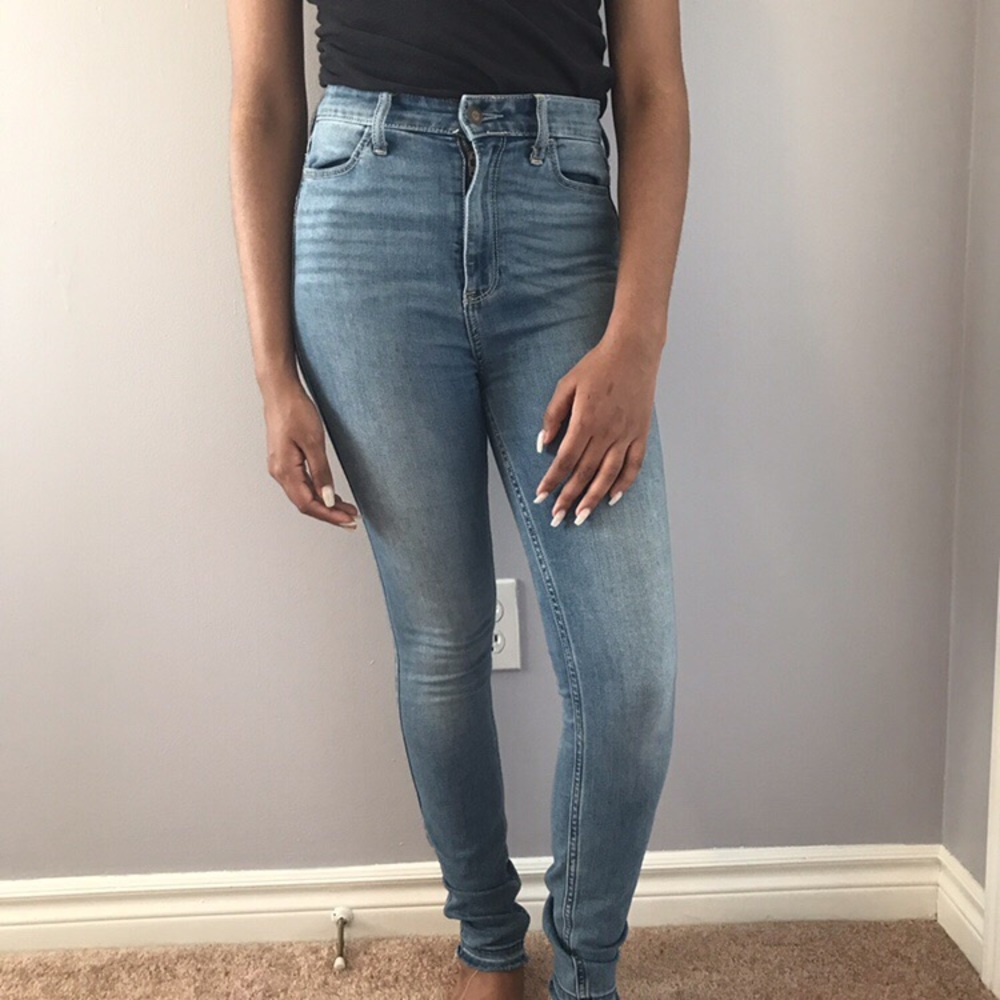 Light Wash Denim Skinny Jeans